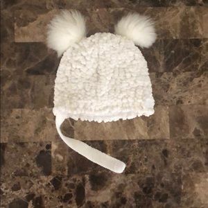 Double pom pom infant beanie white